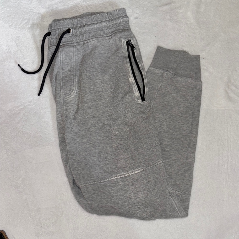 H&M Gray Jogger Sweatpants with Black Drawstrings